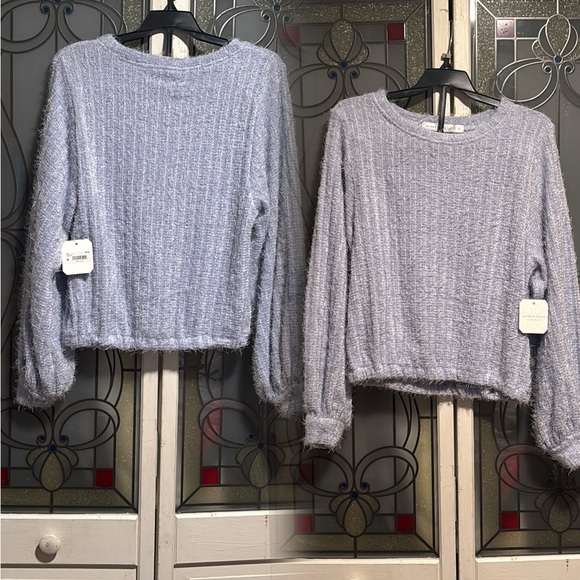 Altar'd State “Elm Eyelash” Lilac Blue Sweater & Sterling Silver MOP Necklace - Picture 2 of 16